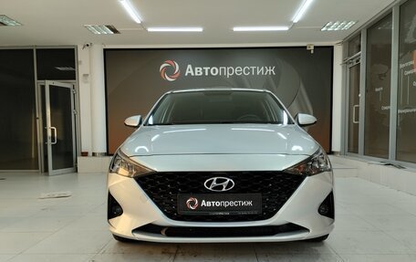 Hyundai Solaris II рестайлинг, 2020 год, 1 430 000 рублей, 2 фотография
