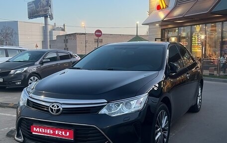 Toyota Camry, 2016 год, 2 090 000 рублей, 1 фотография