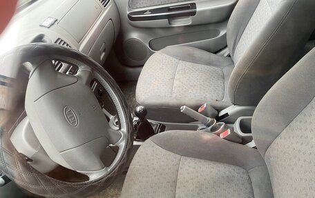 KIA Rio II, 2004 год, 350 000 рублей, 4 фотография