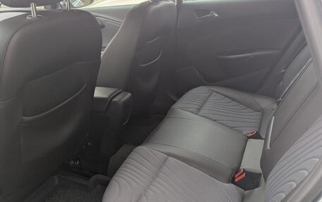 Opel Astra J, 2014 год, 720 000 рублей, 7 фотография