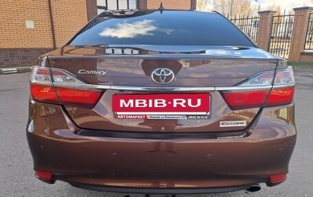 Toyota Camry, 2017 год, 1 995 000 рублей, 10 фотография