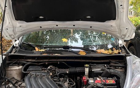 Nissan Juke II, 2012 год, 880 000 рублей, 10 фотография