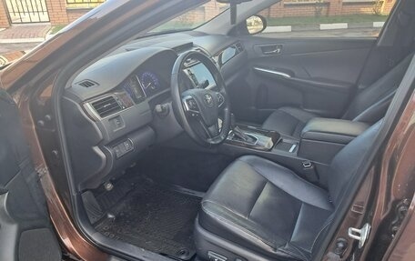 Toyota Camry, 2017 год, 1 995 000 рублей, 17 фотография