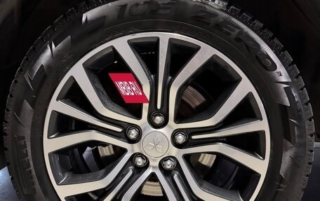 Mitsubishi Outlander III рестайлинг 3, 2018 год, 2 200 000 рублей, 33 фотография