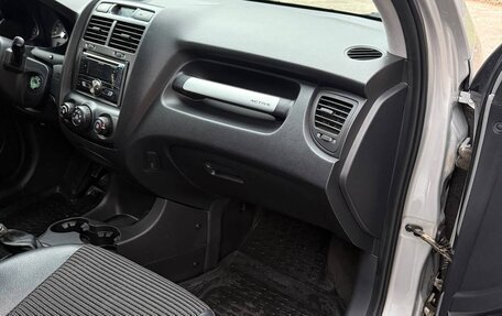 KIA Sportage II, 2007 год, 790 000 рублей, 15 фотография