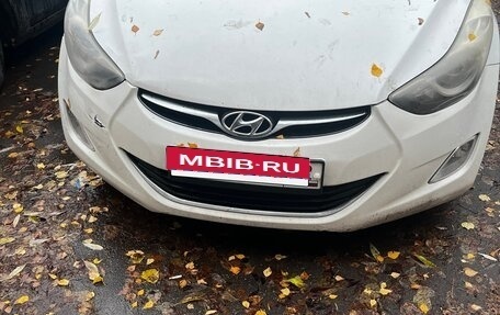 Hyundai Avante, 2012 год, 850 000 рублей, 2 фотография