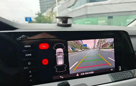 Volkswagen Golf VIII, 2021 год, 1 880 069 рублей, 18 фотография