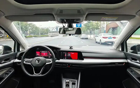 Volkswagen Golf VIII, 2021 год, 1 880 069 рублей, 14 фотография