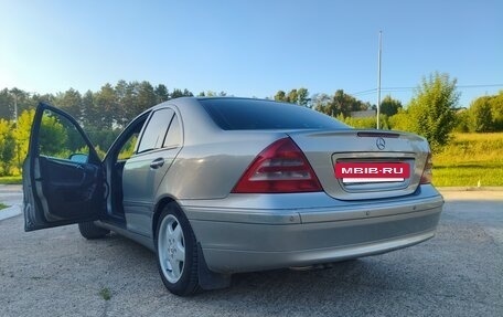 Mercedes-Benz C-Класс, 2002 год, 390 000 рублей, 2 фотография