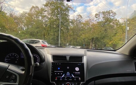 Hyundai Solaris II рестайлинг, 2011 год, 730 000 рублей, 6 фотография