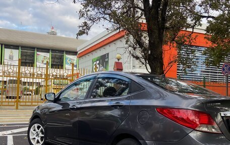 Hyundai Solaris II рестайлинг, 2011 год, 730 000 рублей, 5 фотография