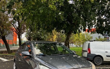 Hyundai Solaris II рестайлинг, 2011 год, 730 000 рублей, 3 фотография