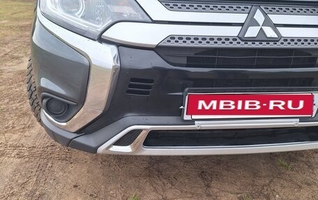 Mitsubishi Outlander III рестайлинг 3, 2021 год, 1 860 000 рублей, 20 фотография