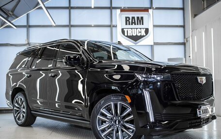 Cadillac Escalade V, 2022 год, 11 999 999 рублей, 1 фотография