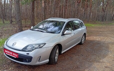 Renault Laguna III рестайлинг, 2010 год, 720 000 рублей, 2 фотография