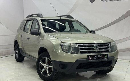 Renault Duster I рестайлинг, 2013 год, 959 000 рублей, 2 фотография