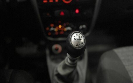 Renault Duster I рестайлинг, 2013 год, 959 000 рублей, 16 фотография