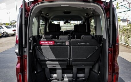 Honda Stepwgn IV, 2021 год, 1 835 000 рублей, 36 фотография