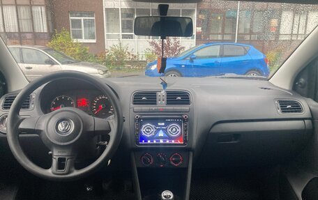 Volkswagen Polo VI (EU Market), 2010 год, 550 000 рублей, 10 фотография