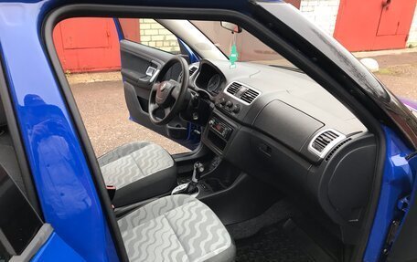 Skoda Fabia II, 2010 год, 580 000 рублей, 21 фотография