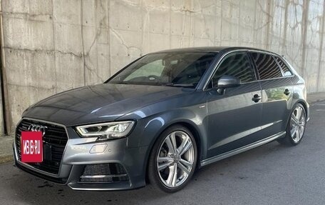 Audi A4, 2019 год, 1 689 777 рублей, 7 фотография