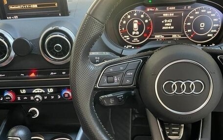 Audi A4, 2019 год, 1 689 777 рублей, 15 фотография