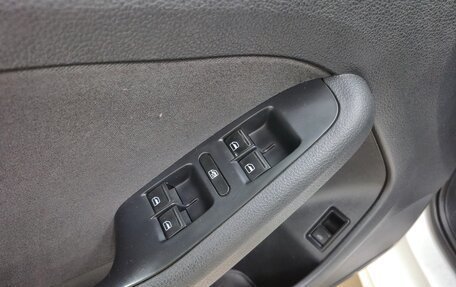 Volkswagen Jetta VI, 2014 год, 989 000 рублей, 8 фотография