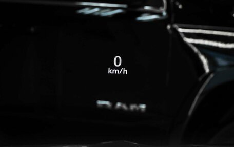 Cadillac Escalade V, 2022 год, 11 999 999 рублей, 39 фотография