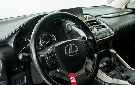 Lexus NX I, 2017 год, 3 220 000 рублей, 5 фотография