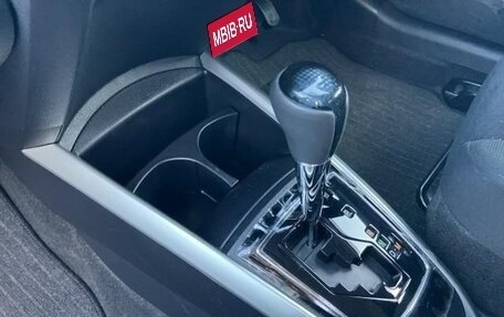 Toyota Corolla, 2018 год, 1 000 000 рублей, 13 фотография