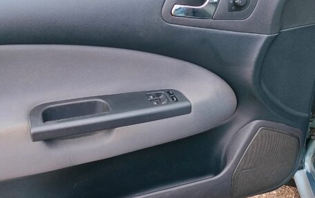 Skoda Octavia IV, 2010 год, 1 200 000 рублей, 8 фотография