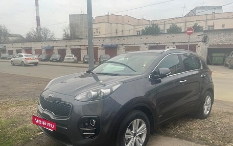 KIA Sportage IV рестайлинг, 2016 год, 1 990 000 рублей, 2 фотография