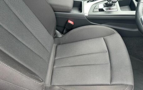 Audi A4, 2022 год, 2 520 777 рублей, 11 фотография