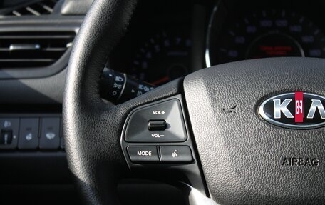 KIA Rio III рестайлинг, 2013 год, 1 099 000 рублей, 17 фотография