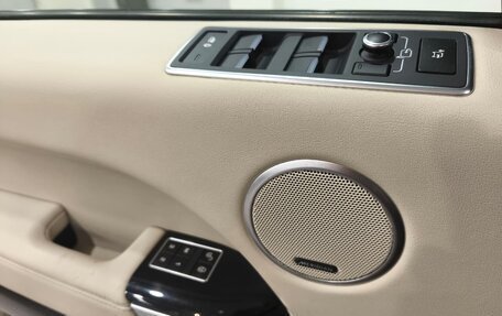 Land Rover Range Rover IV рестайлинг, 2014 год, 3 190 000 рублей, 8 фотография