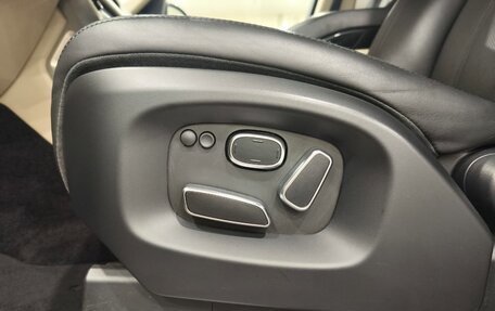 Land Rover Range Rover IV рестайлинг, 2014 год, 3 190 000 рублей, 12 фотография