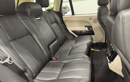 Land Rover Range Rover IV рестайлинг, 2014 год, 3 190 000 рублей, 31 фотография