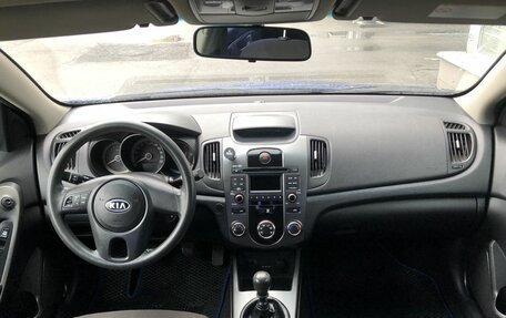 KIA Cerato III, 2010 год, 623 000 рублей, 10 фотография