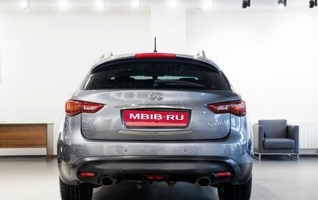 Infiniti QX70, 2017 год, 2 749 900 рублей, 4 фотография