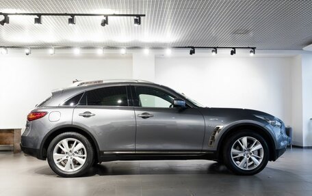 Infiniti QX70, 2017 год, 2 749 900 рублей, 6 фотография