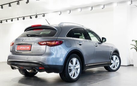 Infiniti QX70, 2017 год, 2 749 900 рублей, 7 фотография