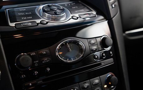 Infiniti QX70, 2017 год, 2 749 900 рублей, 28 фотография