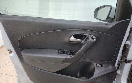 Volkswagen Polo VI (EU Market), 2018 год, 970 000 рублей, 7 фотография