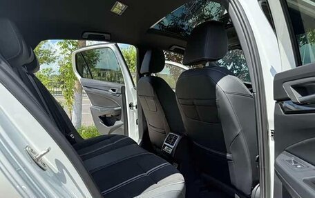 Volkswagen Golf VIII, 2023 год, 2 081 332 рублей, 15 фотография