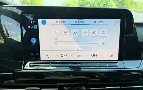 Volkswagen Golf VIII, 2023 год, 2 081 332 рублей, 18 фотография