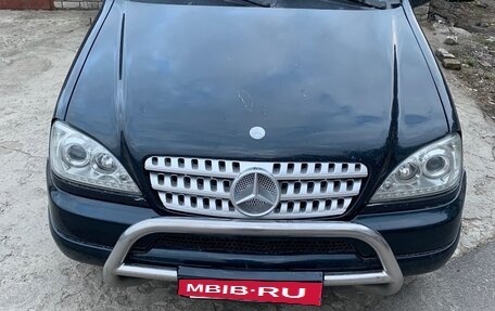 Mercedes-Benz M-Класс, 1999 год, 700 000 рублей, 1 фотография