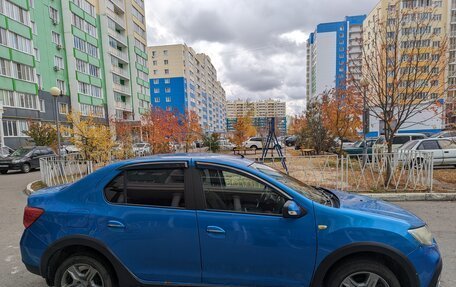 Renault Logan II, 2018 год, 970 000 рублей, 6 фотография