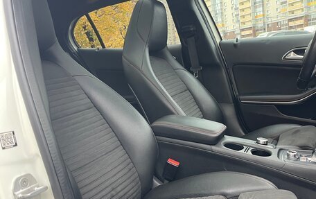 Mercedes-Benz GLA AMG, 2016 год, 2 410 000 рублей, 11 фотография