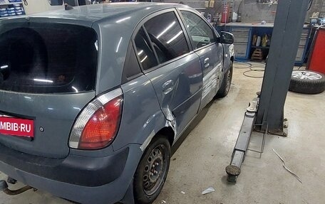 KIA Rio II, 2008 год, 400 000 рублей, 4 фотография