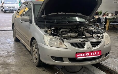 Mitsubishi Lancer IX, 2003 год, 700 000 рублей, 3 фотография